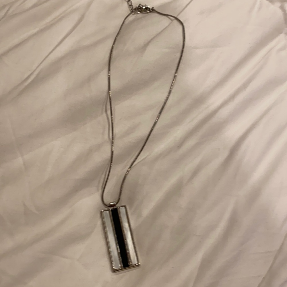 2/$10 New York & Co Necklace